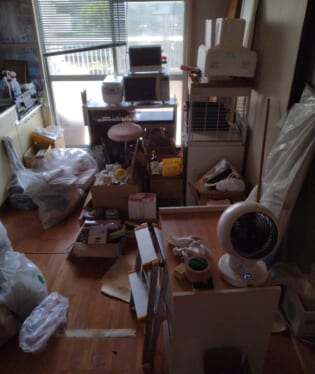 大阪府大阪市西淀川区 E様の不用品回収作業前のご自宅の写真