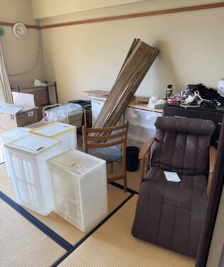 大阪府大阪市住吉区 N様の不用品回収作業前のご自宅の写真