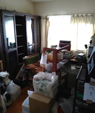 奈良県奈良市 O様の不用品回収作業前のご自宅の写真