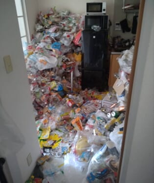 奈良 E様の不用品回収作業前のご自宅の写真