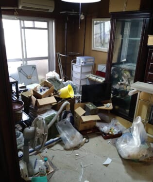 大阪府四条畷市 S様の不用品回収作業前のご自宅の写真