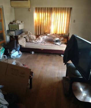 奈良県北葛城郡広陵町 A様の不用品回収作業前のご自宅の写真