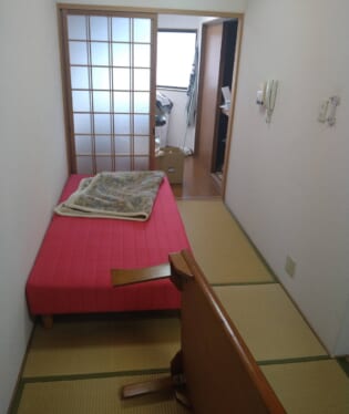 大阪府大阪市城東区 F様の不用品回収作業前のご自宅の写真
