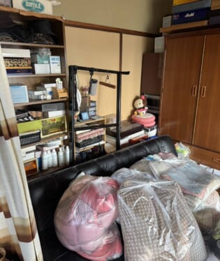 大阪府守口市 Z様の不用品回収作業前のご自宅の写真