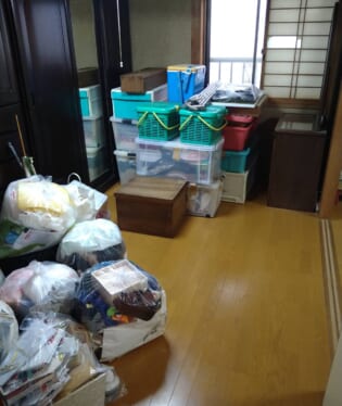 京都府城陽市 B様の不用品回収作業前のご自宅の写真