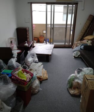 京都府京都市山科区 F様の遺品整理作業前のご自宅の写真